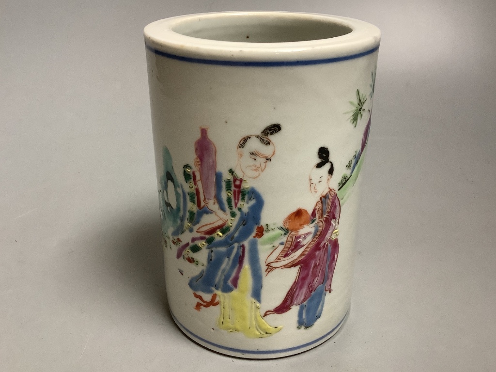 A Chinese famille rose brushpot, bitong, Guangxu period, height 12.5cm